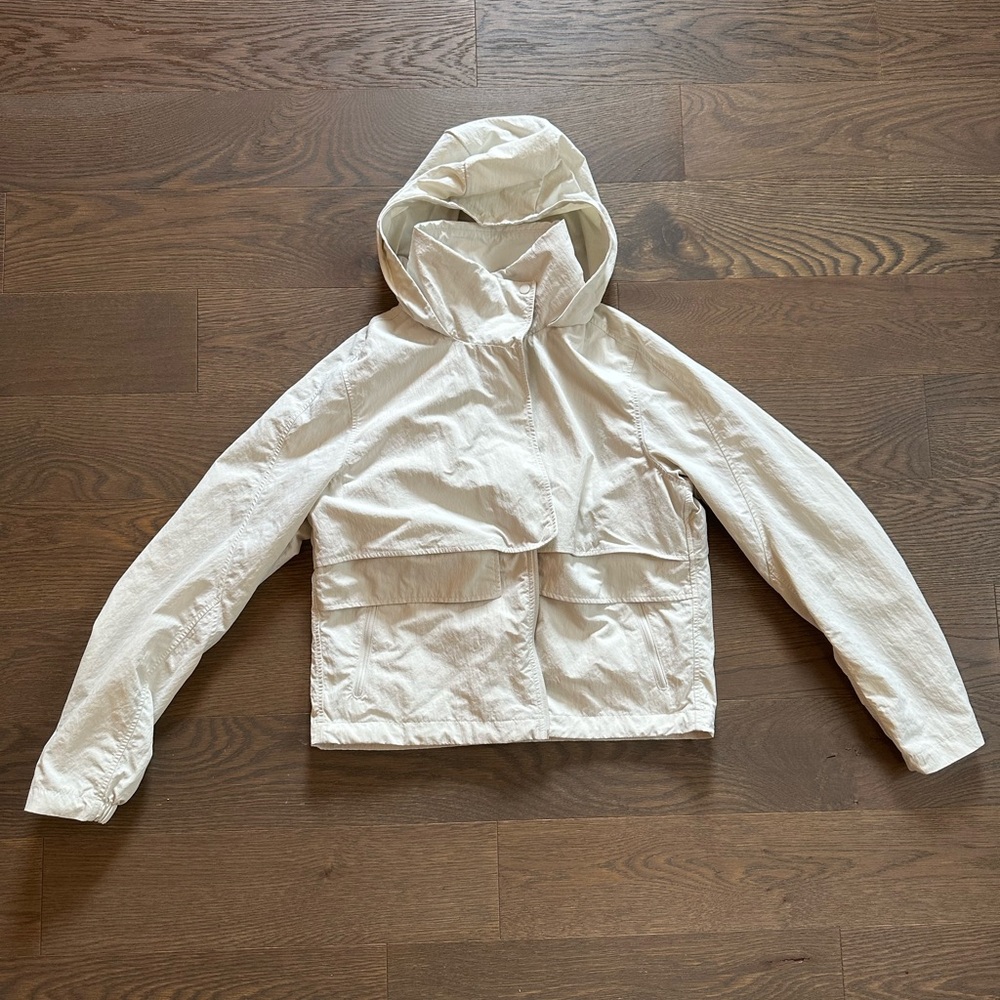 Lululemon Always Effortless Jacket Bone Size 6